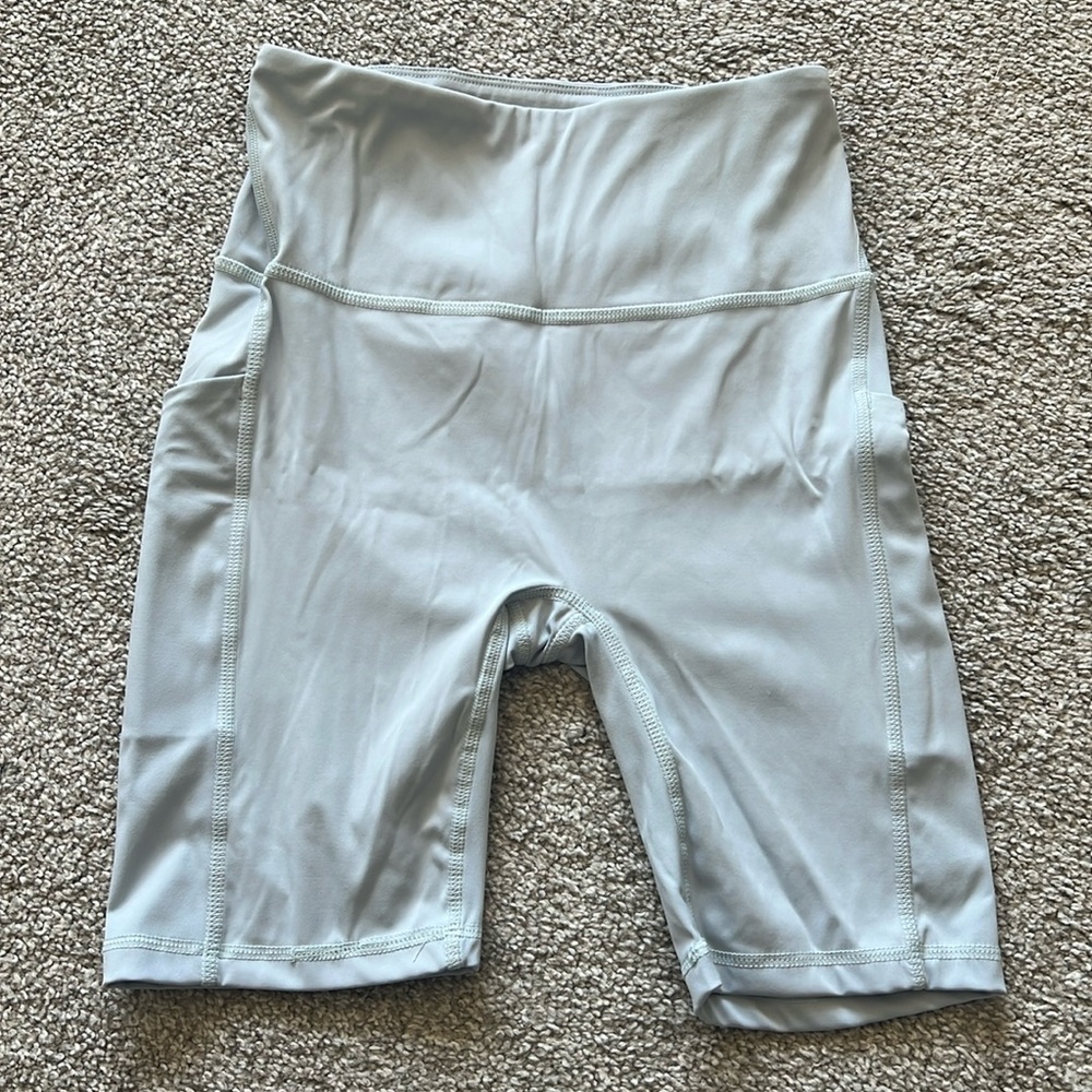 Aleur biker shorts